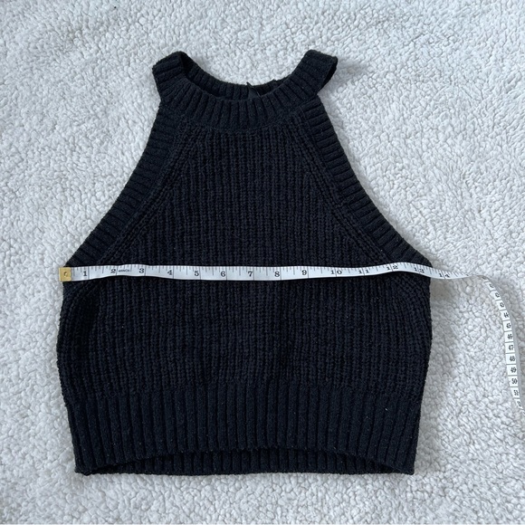 H&M High Neck Knitted Top - Picture 2 of 4